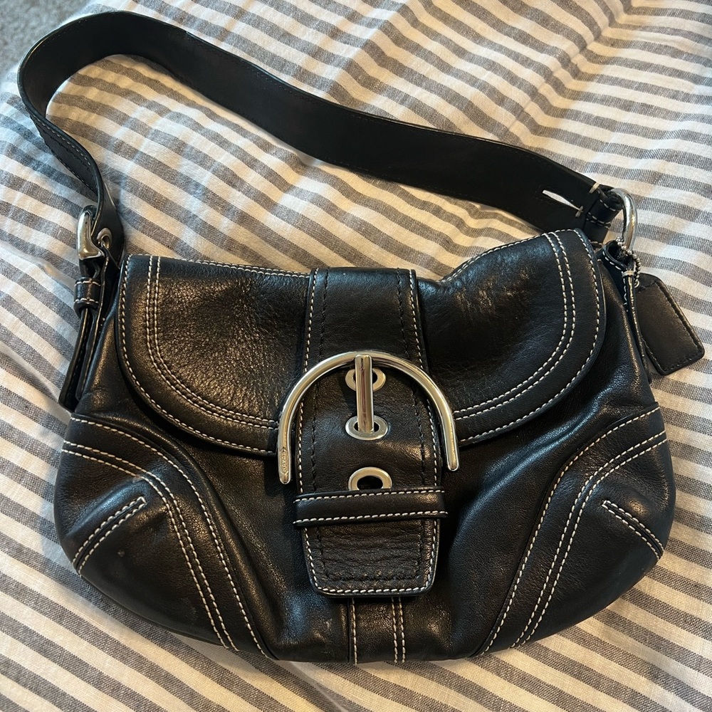 Coach Purse Black Leather Buckle Flap Soho Hobo Bag H0669-10318